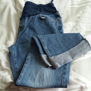 SZ M motherhood cropped jeans